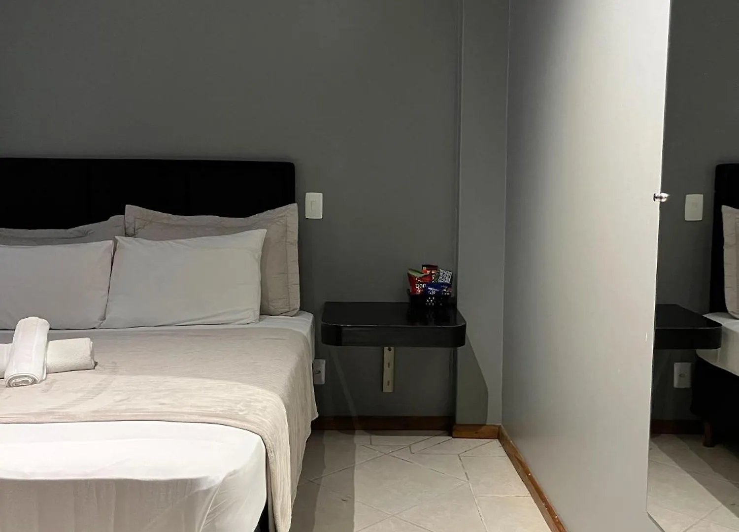 סן פרנסיסקו דו סול Hotel Solar Da Beira אורחן